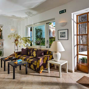 Lunge area of Hotel La Tosca, Capri