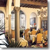 The breakfast room at teh Hotel Monna Lisa in Florence, Italy