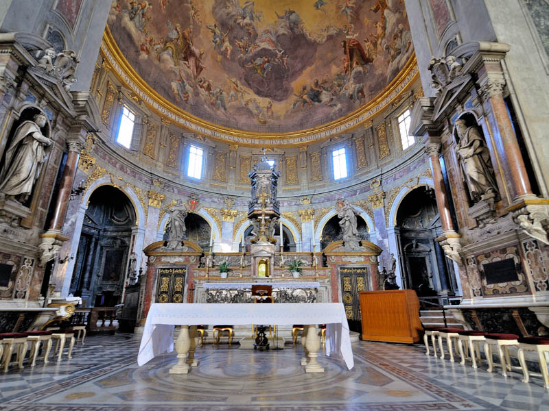 The Tribune of the church of Santissima Annunziata, Florence. (Photo by juan carlos peaguda)