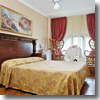 A Grand Canal-view room at the Hotel Galleria, Venezia