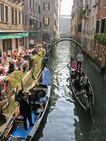 Gondolieri in Venice